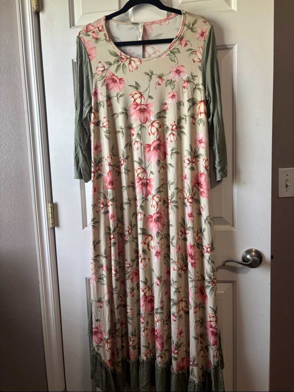 Floral Pink & Cream Long Sleeve Maxi Dress